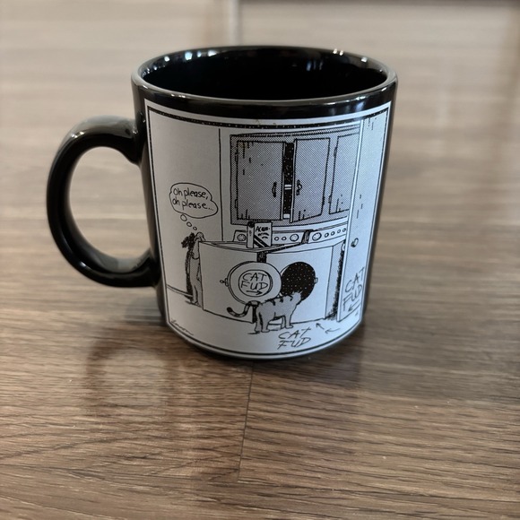 The Far Side Cat Fud Mug Dog vs Cat Coffee Mug Cup Gary Larson Vintage Black - Picture 1 of 5